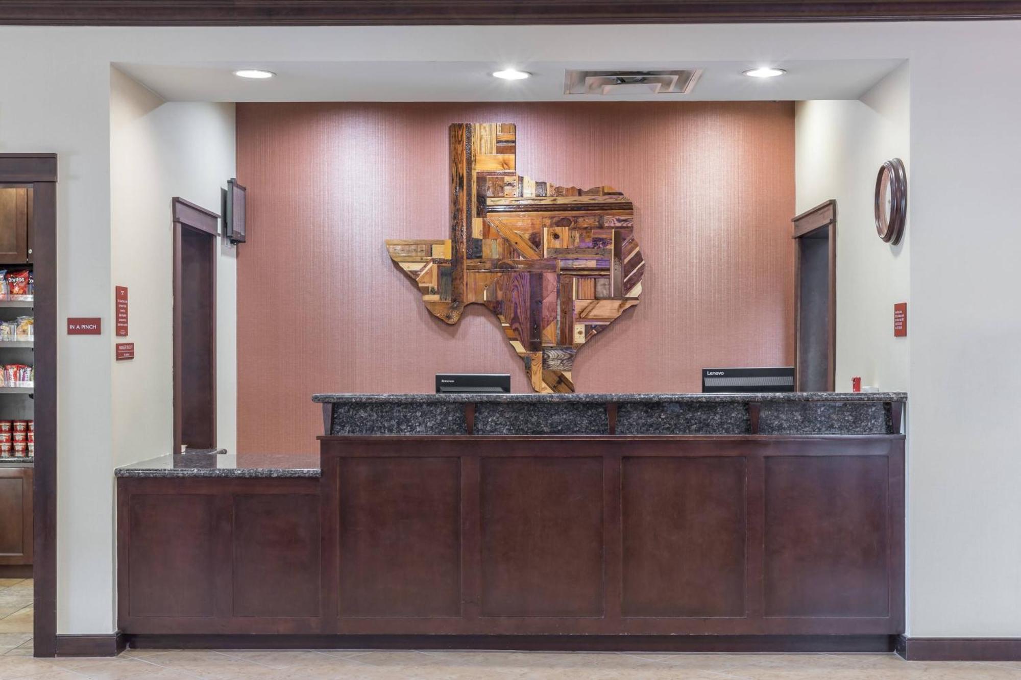 Towneplace Suites Fort Worth Downtown Exterior photo