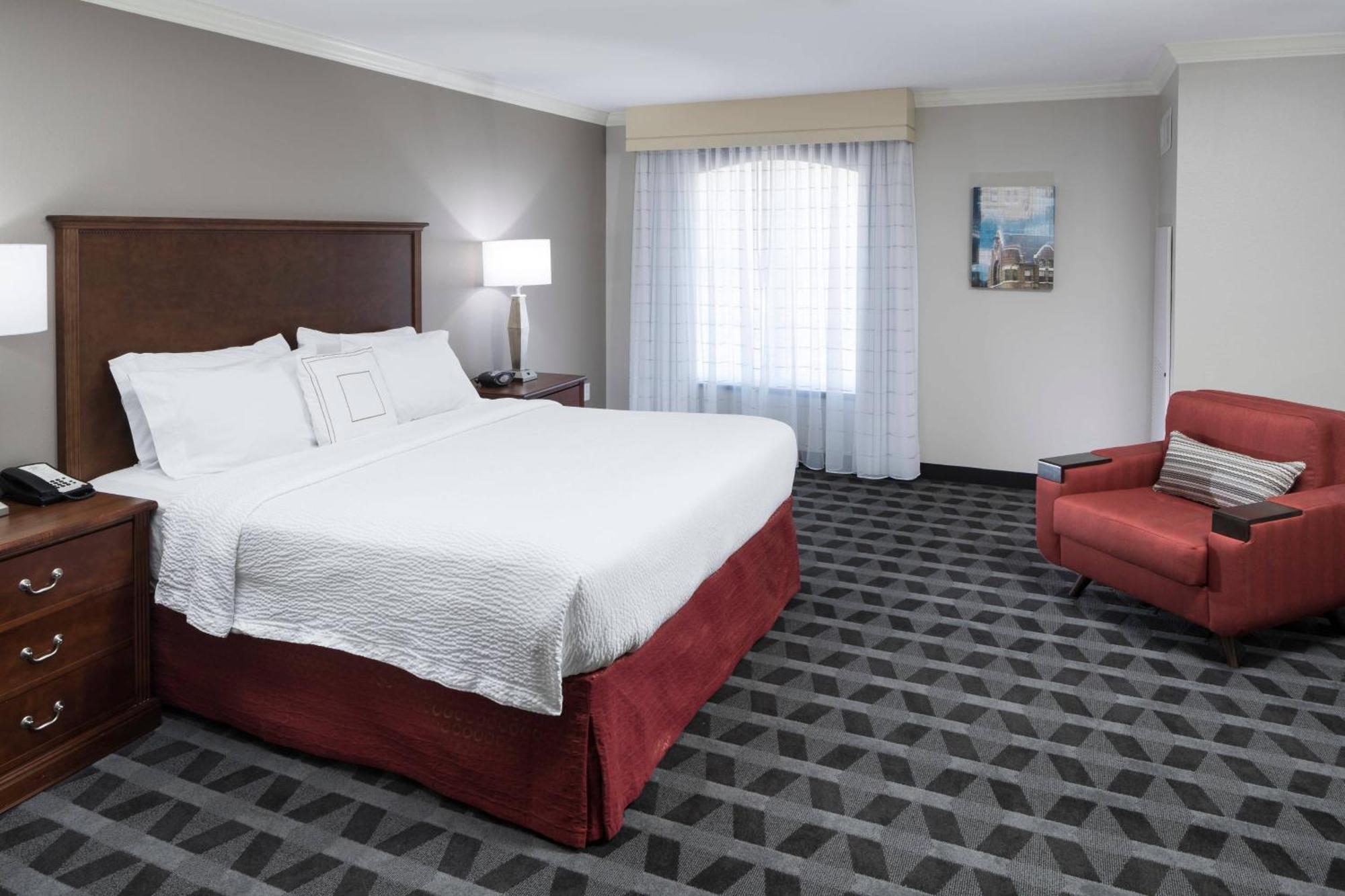 Towneplace Suites Fort Worth Downtown Exterior photo